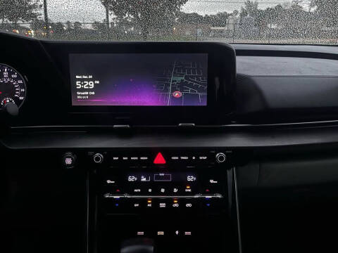 2022 Kia Carnival EX