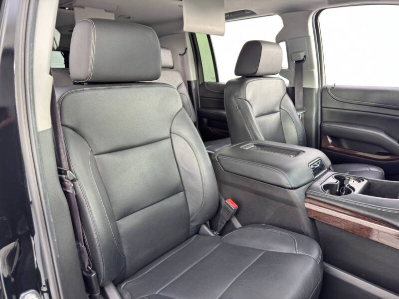 2017 GMC Yukon XL SLT