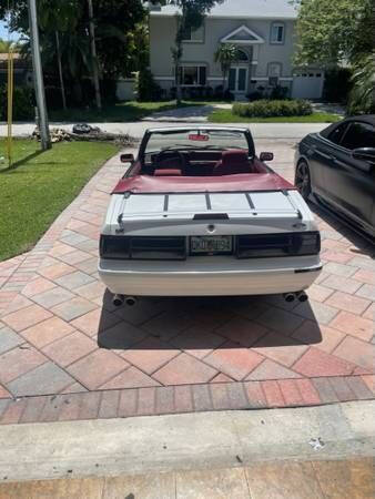 1992 Ford Mustang
