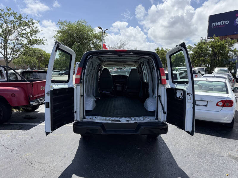 2005 Chevrolet Express 2500