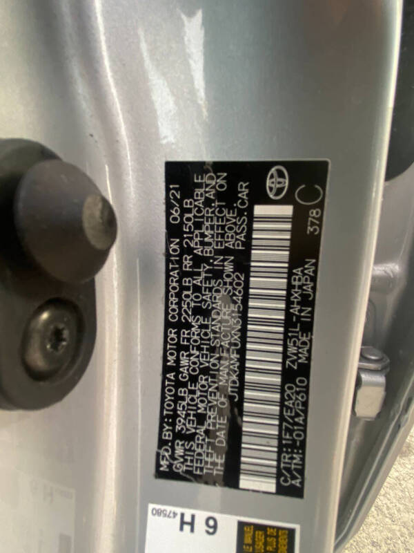 2022 Toyota Prius XLE