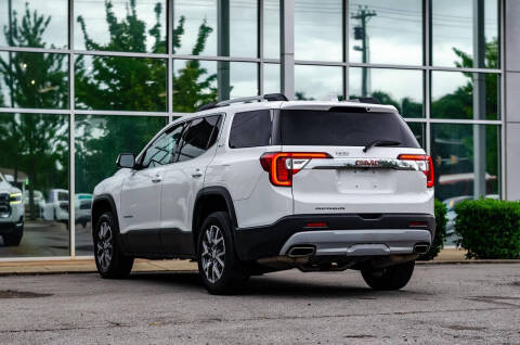2023 GMC Acadia SLT