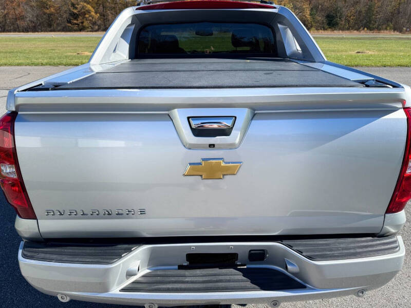 2013 Chevrolet Avalanche LT Black Diamond