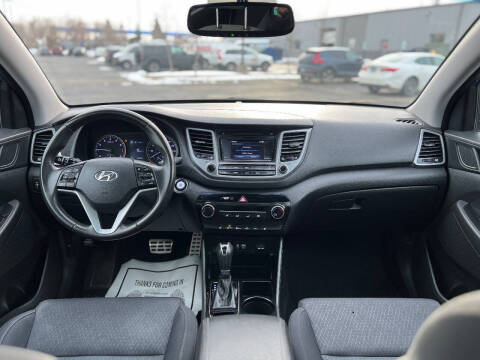 2017 Hyundai Tucson Night