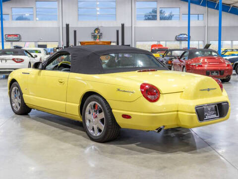 2002 Ford Thunderbird Deluxe