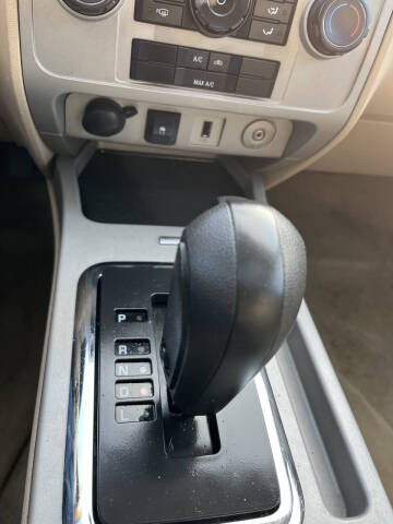 2010 Ford Escape XLT