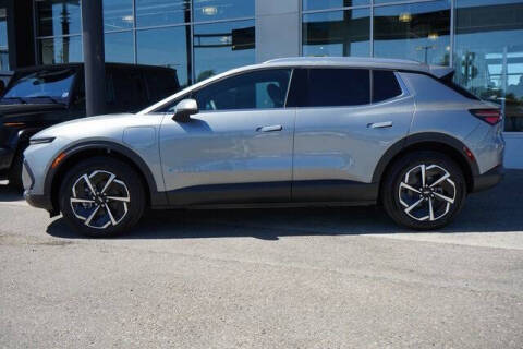 2026 Chevrolet Equinox EV LT 2