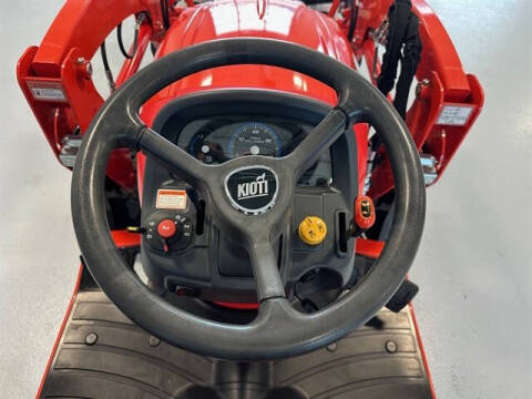 2024 Kioti CS2520H
