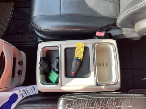 2016 Chrysler Town and Country Touring