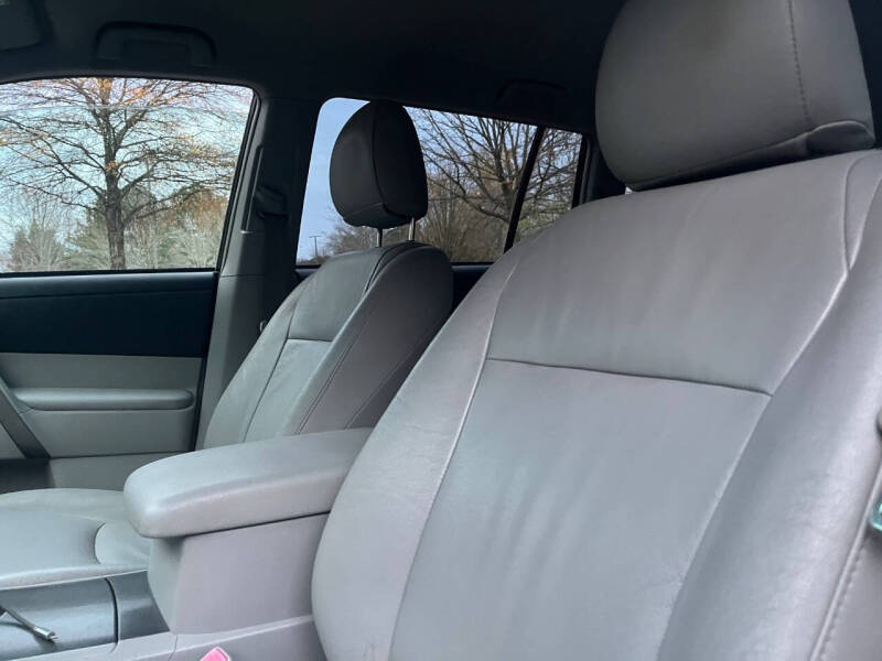 2008 Toyota Highlander Sport