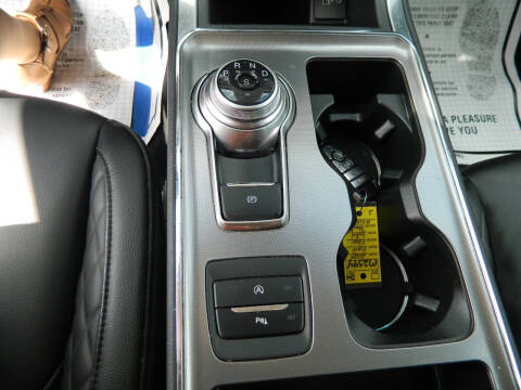 2024 Ford Edge Titanium