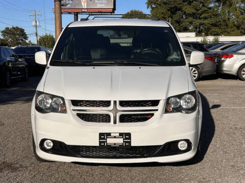 2016 Dodge Grand Caravan R/T