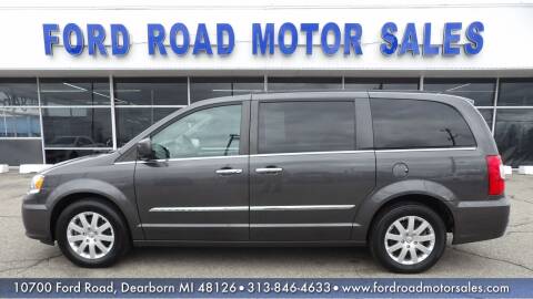 2016 Chrysler Town and Country for sale at Ford Road Motor Sales in Dearborn MI