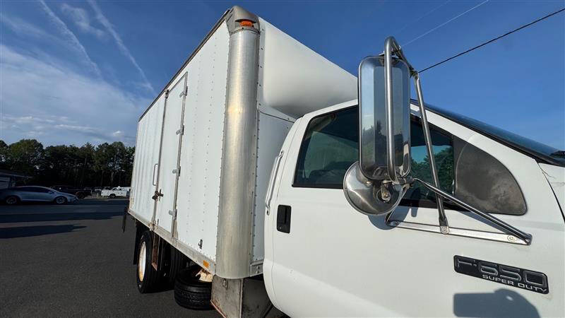 2005 Ford F-650 Super Duty