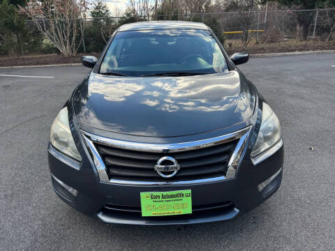 2013 Nissan Altima for sale at Euro Automotive LLC in Falls Church VA