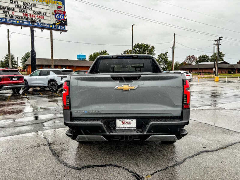 2026 Chevrolet Silverado EV LT