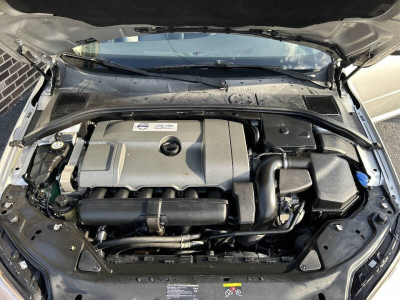 2008 Volvo V70 3.2
