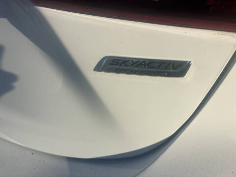 2014 Mazda MAZDA3 i Touring