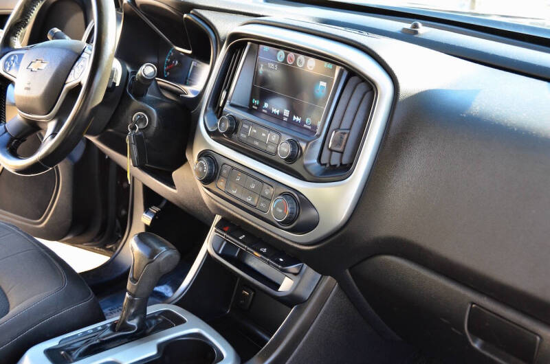 2017 Chevrolet Colorado LT