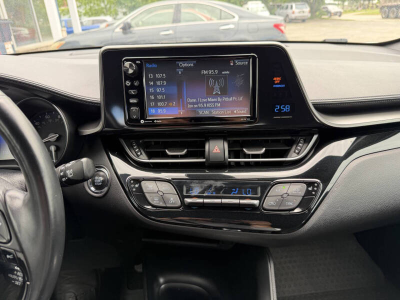 2018 Toyota C-HR XLE