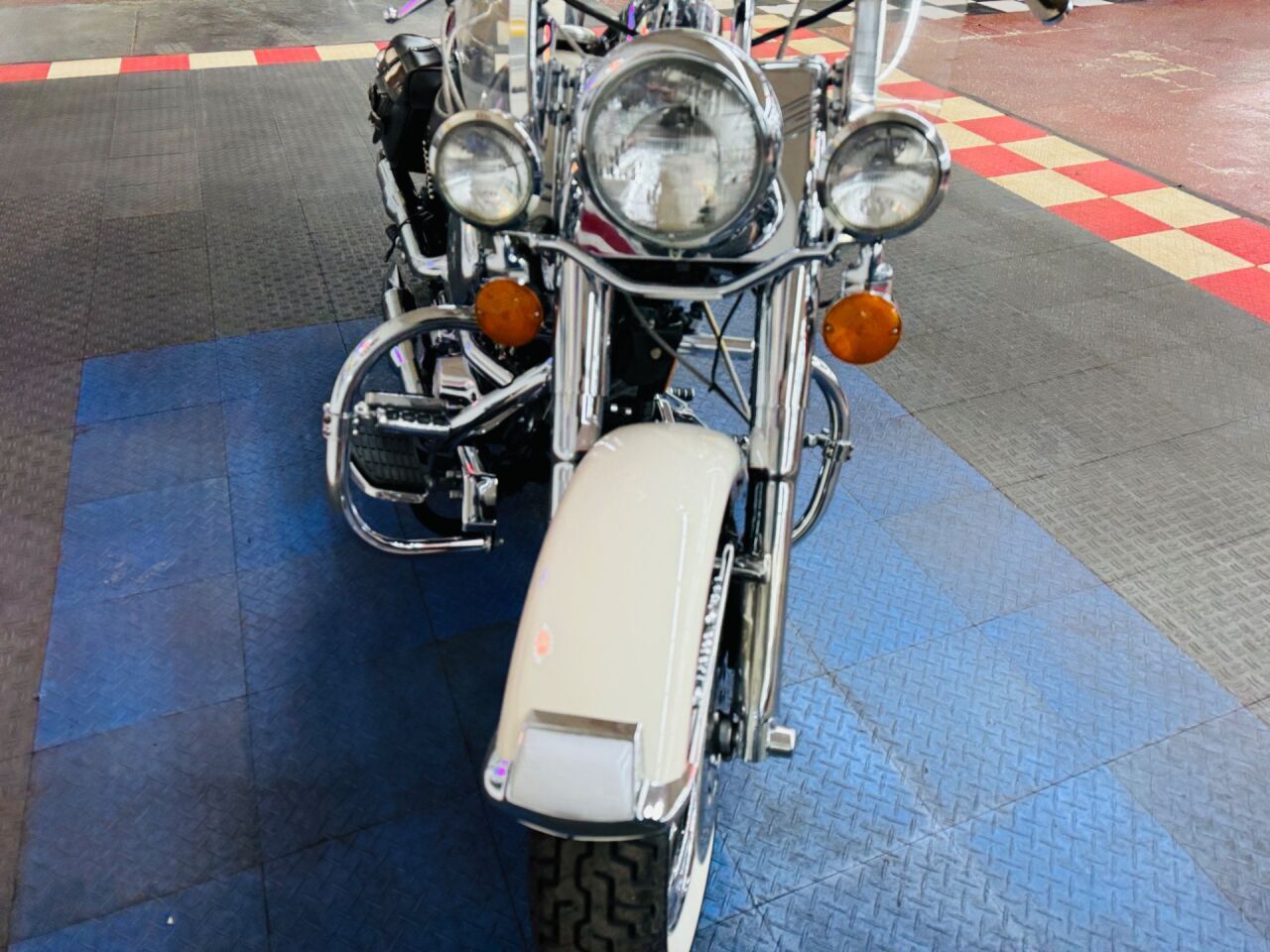 1993 Harley Davidson FLSTN 21