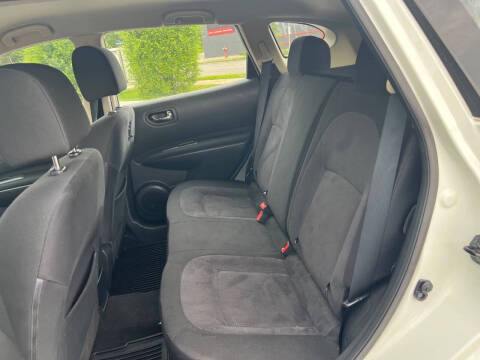 2011 Nissan Rogue S