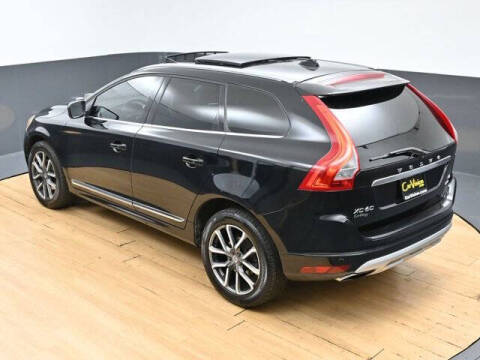 2017 Volvo XC60 T6 Dynamic