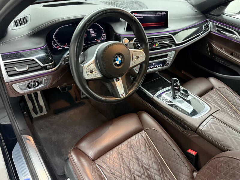 2022 BMW 7 Series 750i xDrive