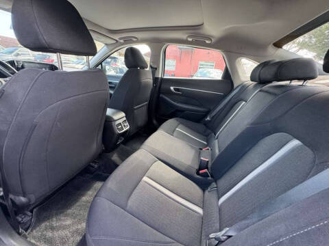 2022 Hyundai Sonata SEL