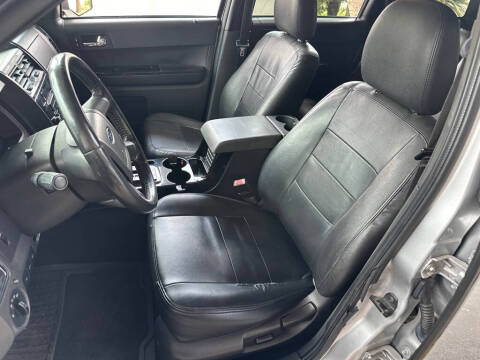 2011 Ford Escape Limited
