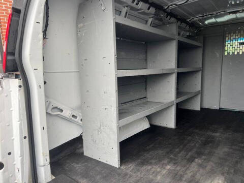 2021 Chevrolet Express 2500