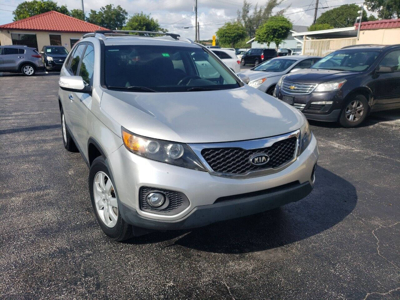 2013 KIA Sorento SUV / Crossover - $10,995
