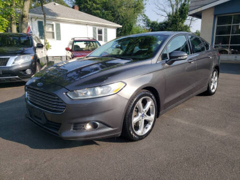 2015 Ford Fusion SE