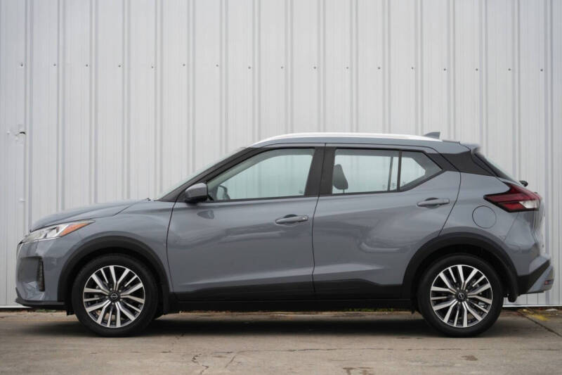 2022 Nissan Kicks SV