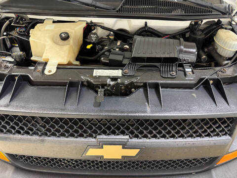 2004 Chevrolet Express 3500