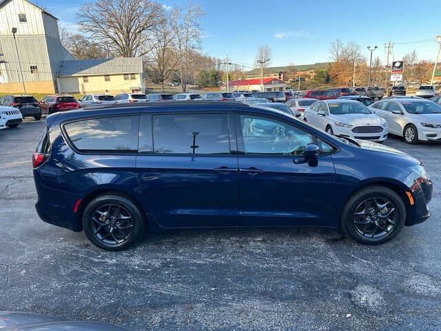 2018 Chrysler Pacifica Touring Plus