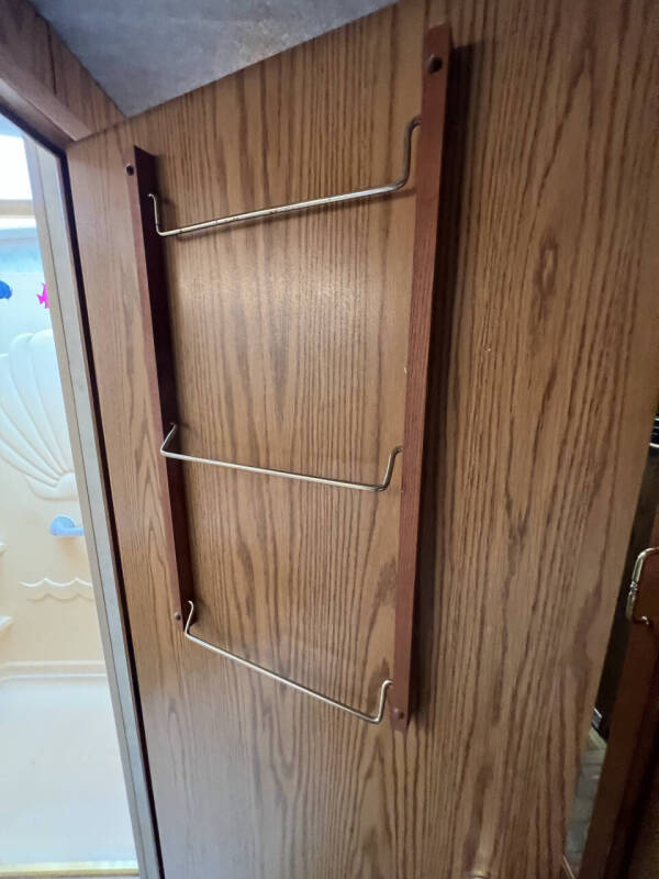 2000 Winnebago Adventurer