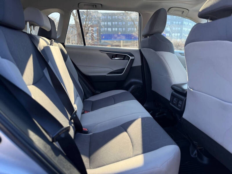 2019 Toyota RAV4 XLE