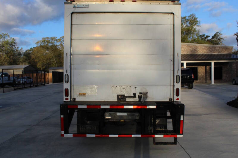 2017 International DuraStar 4300