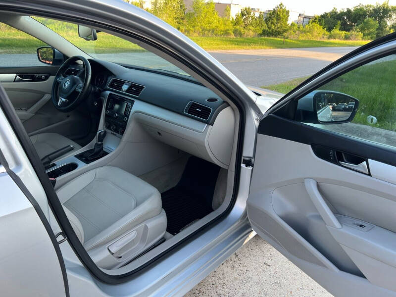 2013 Volkswagen Passat TDI SE