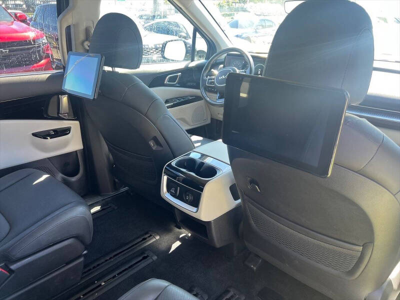 2023 Kia Carnival SX Prestige