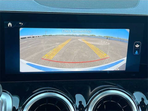 2025 Mercedes-Benz GLB GLB 250 4MATIC