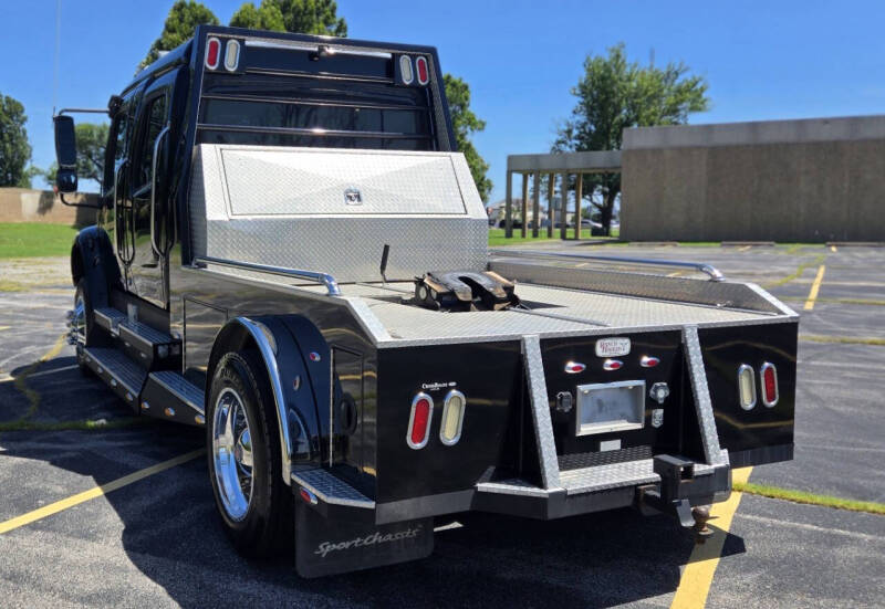 2007 Freightliner M2 106