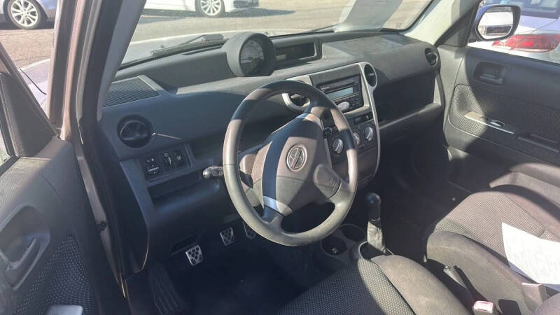 2005 Scion xB
