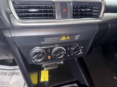 2018 Mazda MAZDA3 Sport