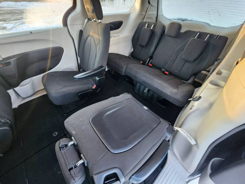 2021 Chrysler Pacifica Touring
