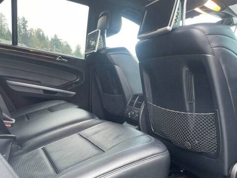 2010 Mercedes-Benz M-Class ML 63 AMG