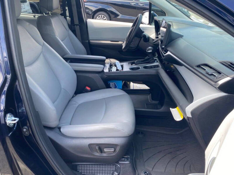 2025 Toyota Sienna
