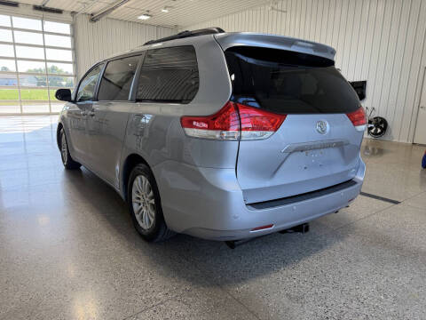 2014 Toyota Sienna