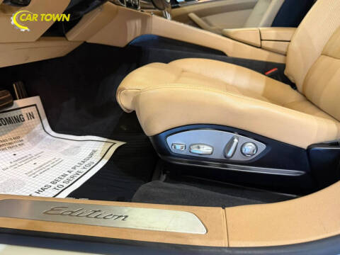 2016 Porsche Panamera
